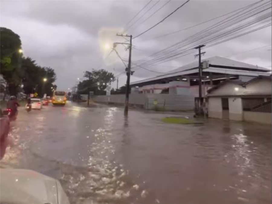 Chuvas expõem crise estrutural no Pará: população amarga prejuízos e protesta contra o descaso do poder público