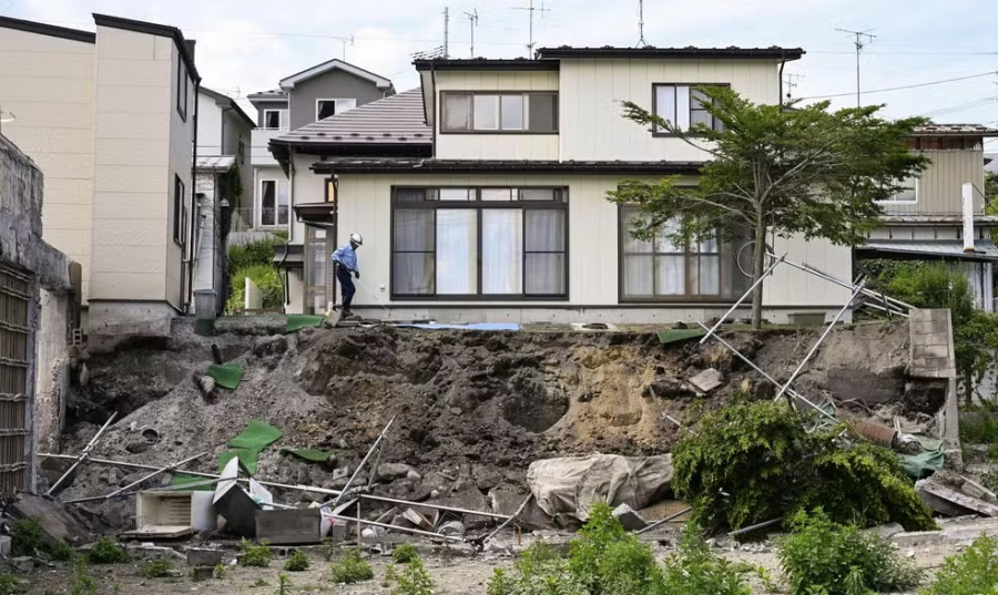 Terremoto de magnitude 6,9 atinge o Japão; governo confirma ausência de vítimas e segue monitorando a situação.