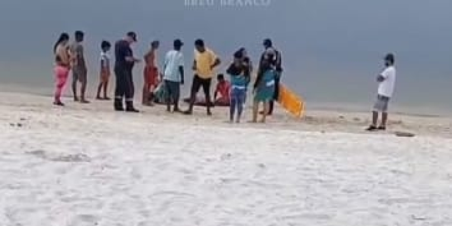 Jovem morre afogado na Praia da Orla, em Breu Branco; moradores cobram mais segurança.