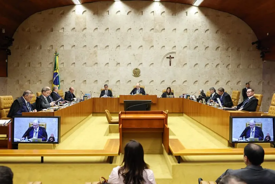 STF analisa relatório da PF sobre mensagens envolvendo Moraes e Vorcaro.