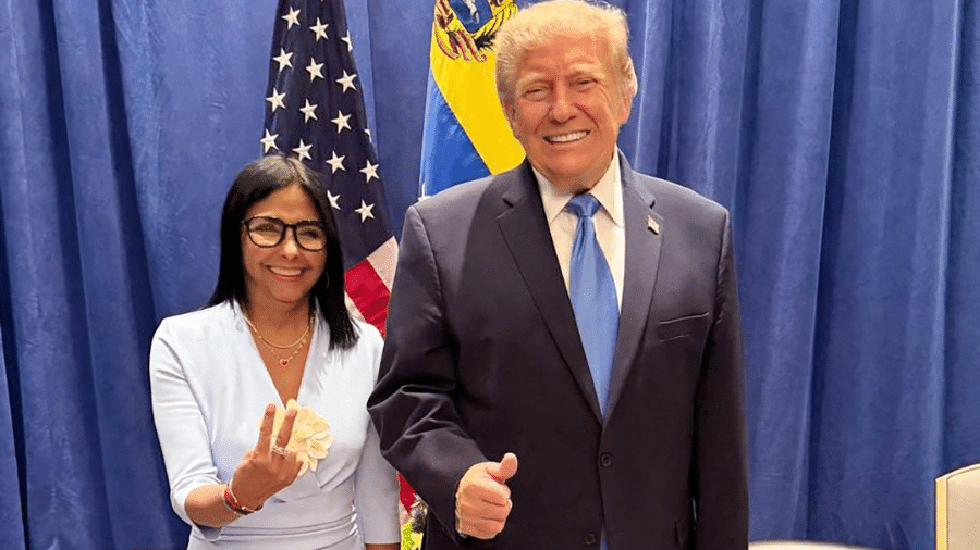 Trump e Delcy Rodríguez se encontram em Nova York a poucos quilômetros de Maduro.